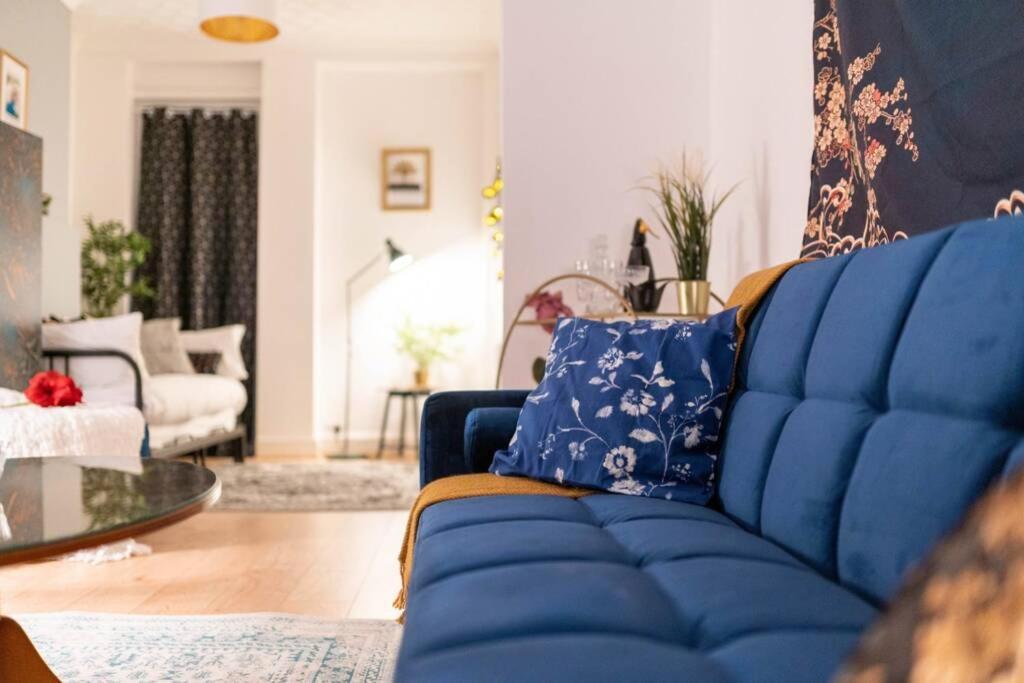 The Gatsby - Beautiful Spacious Central House カーディフ エクステリア 写真