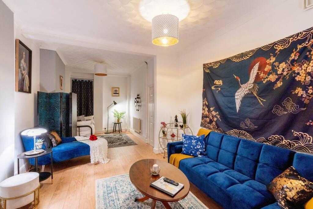 The Gatsby - Beautiful Spacious Central House カーディフ エクステリア 写真