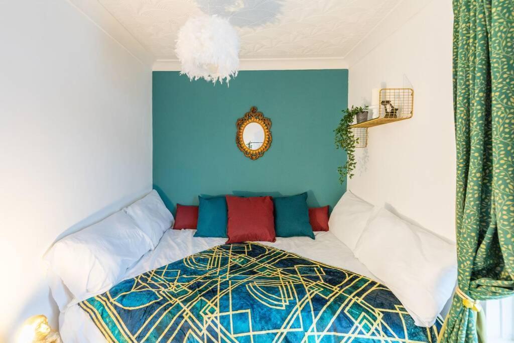 The Gatsby - Beautiful Spacious Central House カーディフ エクステリア 写真