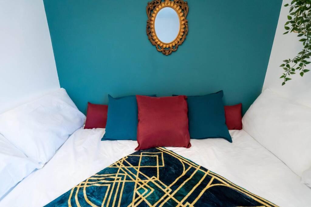 The Gatsby - Beautiful Spacious Central House カーディフ エクステリア 写真